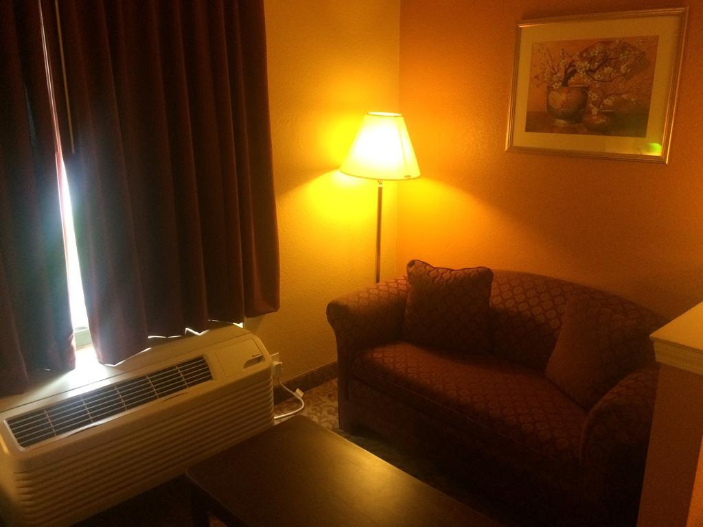 Luxury Suites Ferry Pass Szoba fotó